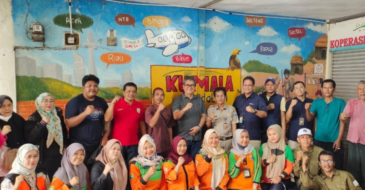 BPJamsostek Gelar Sosialisasi Untuk Para Petugas Bank Sampah Yayasan Kumala