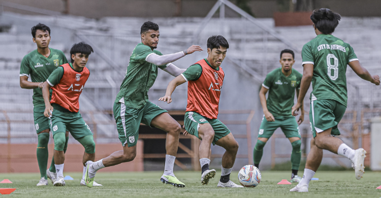 Psis Semarang Vs Persebaya Uji Coba Perdana Paul Munster