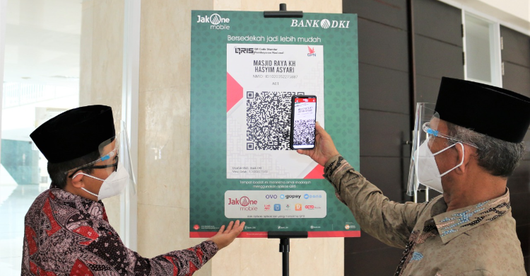 Fitur Scan To Pay Bank Dki Bikin Mudah Bayar Zakat Dan Sedekah