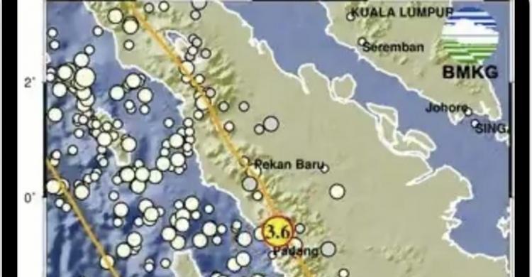 Gempa M Guncang Padang Panjang Kedalaman Km