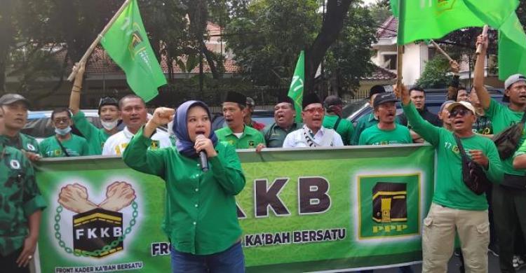 Kecewa Gagal Lolos Senayan Fkkb Geruduk Kantor Dpp Ppp