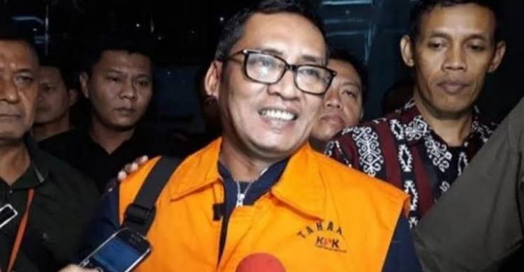 Kpk Lelang Aset Tanah Dan Bangunan Rampasan Dari Syahri Mulyo Cs