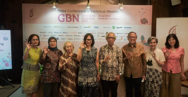 Ybi Bangkitkan Batik Lewat Gbn