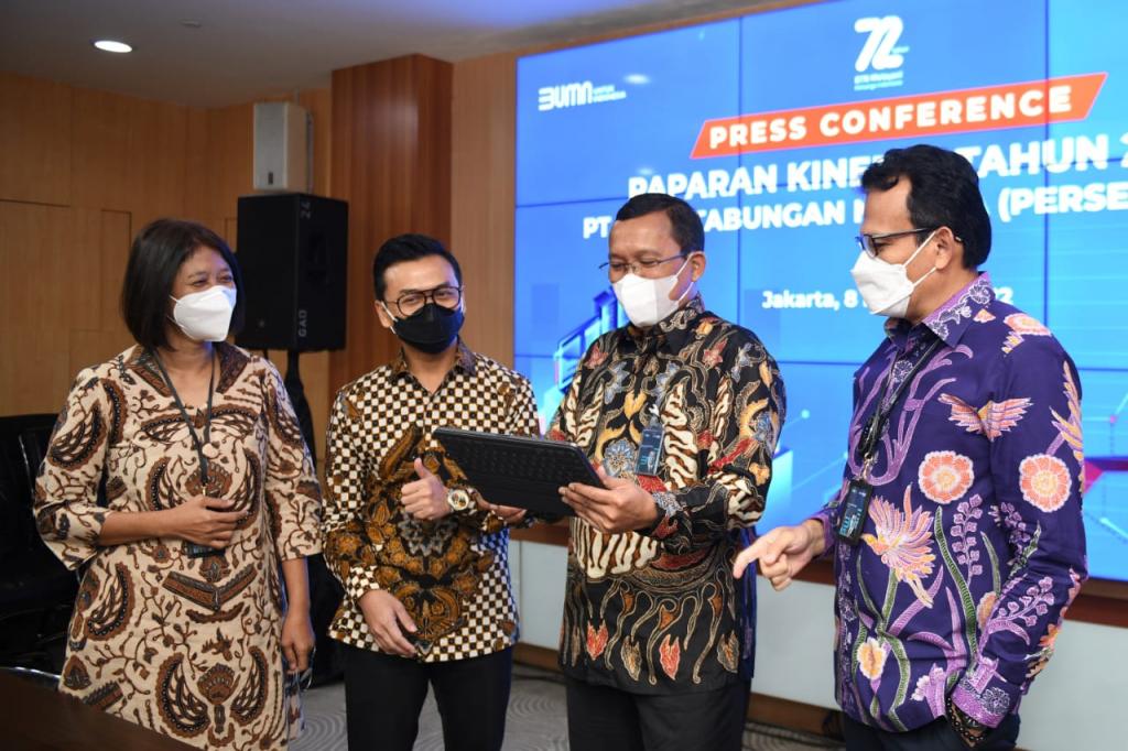 Paparan Kinerja Tahun Bank Btn