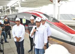 Kereta Cepat Jakarta-Bandung Beroperasi Juli 2023 Menhub: RI Jadi Negara Asia Tenggara Pertama Yang Punya Kereta Cepat