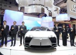 Lexus Pamerin Jajaran Mobil Listriknya Di GIIAS