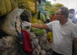 Mendag Musnahkan 750 Bal Pakaian Bekas Senilai Rp 8,5 M