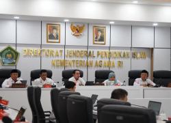 Amien Suyitono Dorong Sertifikasi 300 Ribu Guru Madrasah