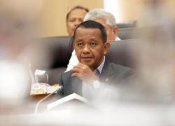 Bahlil Cari Pasokan ke China & India, Tenang Stok BBM Aman