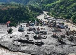 Banjir Bandang Nepal Tewaskan 472 Orang Nyangkut Di Pohon Mangga, Saya Selamat