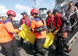 Cerita Korban Selamat KMP Mutiara Sentosa 2 Nekat Lompat Ke Laut, Berenang Sampai 3 Jam