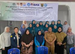 Dari Limbah Jadi Kemasan Tim Universitas Trisakti Kembangkan Eco-Wrapper di Desa Ciambar, Sukabumi