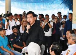 Dengarkan Keluhan Nelayan Cilacap Gibran Kawal Solar Subsidi Hingga Pengerukan Sungai