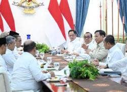 Dibahas Bersama Sejumlah Menteri Prabowo Wujudkan Sekolah Gratis Sampai Kuliah Di PTN