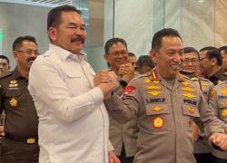 Didatangi Kapolri, Jaksa Agung Tegaskan Tak Ada Rivalitas Kejaksaan & Kepolisian