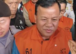 Ditahan KPK, Bupati Kuansing Suhardiman Amby Tersangka Kasus Suap Jabatan
