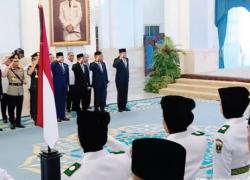 Gibran Kukuhkan 76 Anggota Paskibraka