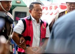 Hari Ini, Febrie Dilimpahkan Kejagung Ke Kejari Jaksel