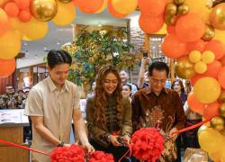 Inul Daratista Padukan Kuliner Korea Halal dan Karaoke di Min Sok Chon