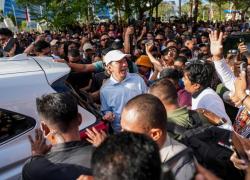 Jokowi Jadi Magnet di CFD Kupang, Warga Berebut Salaman dan Swafoto