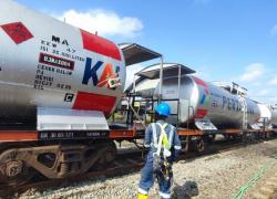 KAI Logistik Angkut 2,1 Juta Ton BBM dan BBK Hingga Agustus 2026