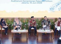 Kementerian PU Luncurkan Buku Menjawab Mandat Kisahkan 500 Hari Kerja Infrastruktur Untuk Rakyat