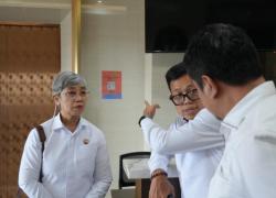 Komjak Pantau Penanganan Kasus Dugaan Korupsi Eks Jampidsus di Kejagung