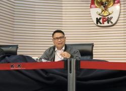 KPK: Pungut Setoran, Bupati Sukoharjo Etik Suryani Lanjutkan Tradisi Suami