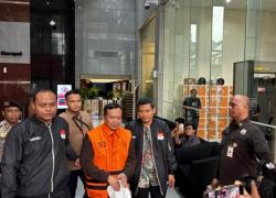 KPK Tahan Anggota DPRD Jatim Tersangka Suap Dana Hibah Pokmas