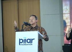 Luncurkan Program Bilingual Tuli, Wamen Fajar: Semua Anak Berhak Belajar