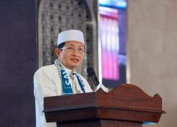 Menag Buka Muktamar V Wahdah Islamiyah dan Kukuhkan 10.000 Guru Al-Quran