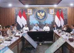Menko Pangan Perketat Pengawasan MBG Diprioritaskan Untuk Ibu Hamil Dan Daerah 3T