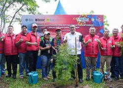 Menteri Jumhur Ajak Serikat Pekerja PLN Selamatkan Ekosistem Hijau Danau Toba