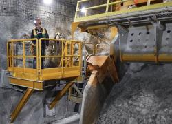 Akhir 2027, Freeport Targetkan Tambang Bawah Tanah Grasberg Beroperasi Penuh