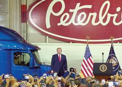 Perang Iran & Ekonomi Jadi Beban Pemilu Sela Dongkrak Suara Republik, Trump Keliling AS 32 Hari