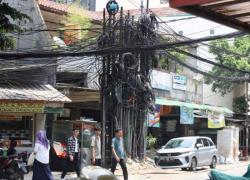 Perda SJUT Sudah Berlaku, Pemprov DKI Mulai Tata Kabel Udara Semrawut