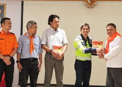 Pesan Basarnas Saat Peluncuran Buku Rumah Jingga Tamalanrea Kesiapsiagaan Kunci Hadapi Bencana Sepanjang Tahun