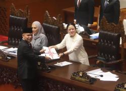 RUU Satu Data Disahkan Jadi UU Rakyat Tidak Lagi Bolak-balik Isi Formulir, Layanan Lebih Cepat