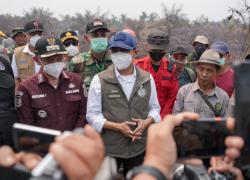 Sebut 42 Kasus Karhutla Diproses, Menhut: Hukum Tak Tajam ke Bawah