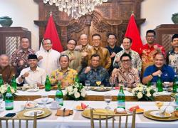 Sugiono Tuan Rumahnya Sekjen, Parpol Koalisi Rapatkan Barisan