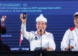 Tunjukkan KTA & Blusukan Di Bandung Ternyata, Jokowi Sudah Setahun Masuk PSI