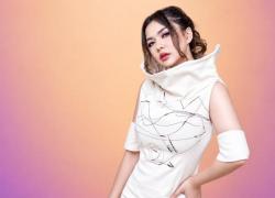 Vicky Shu, Pantang Gengsi Jemput Rezeki