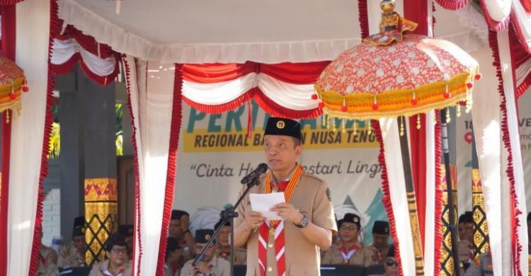 Sekretaris Jenderal Kementerian Lingkungan Hidup dan Kehutanan KLHK, Bambang Hendroyono saat membuka Perkemahan Bakti Saka Kalpataru dan Saka Wanabakti Pertikawan Regional Bali Nusa Tengggara 2023, Sabtu (18/11)