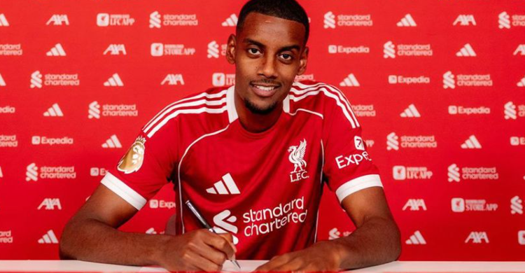 Akhiri Tren Buruk, Isak Ingatkan Liverpool Tak Lengah