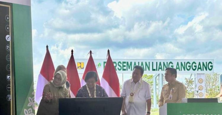 Adaro Energy Bersama Klhk Dan Pupr Bangun Pusat Persemaian Di Kalsel