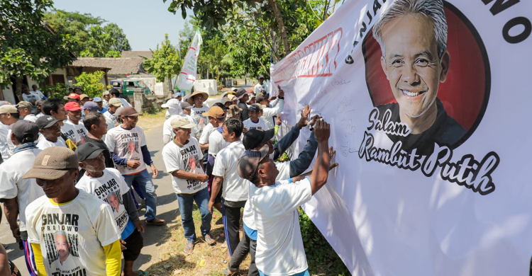 Bubuhkan Tanda Tangan Di Nganjuk, Relawan Petebu All Out Dukung Ganjar ...