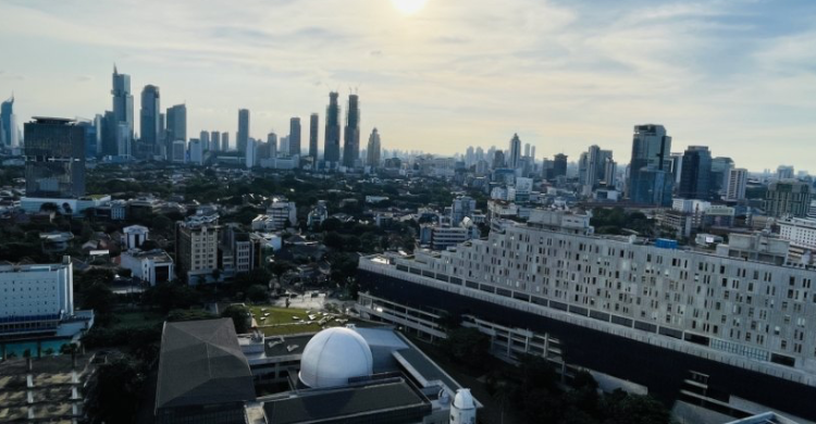 Cuaca Di Jakarta Besok Tidak Hujan, Segini Prakiraan Suhu Panas Menurut ...