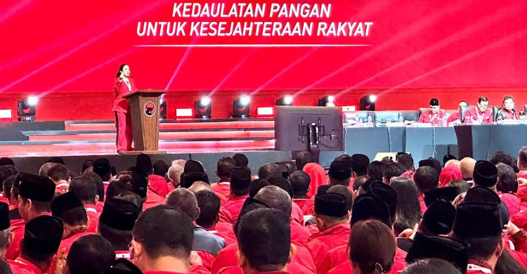 Demi Cetak Hattrick, Puan: Kader Banteng Wajib Kompak Dan Solid