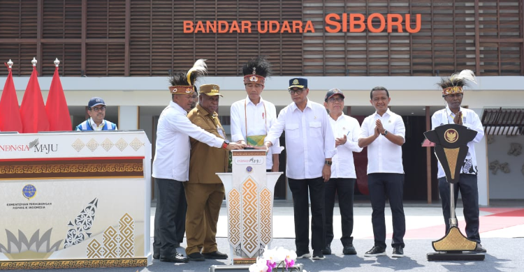 Dua Bandara Baru Diresmikan, Ekonomi Papua Menggeliat