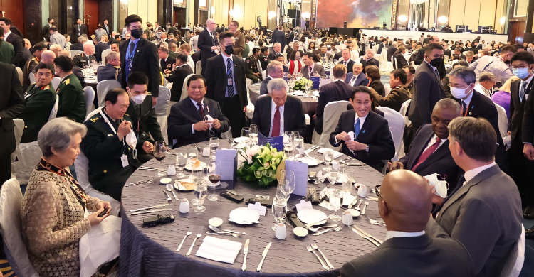 Gala Diner IISS, Prabowo Semeja Bareng PM Singapura & Jepang